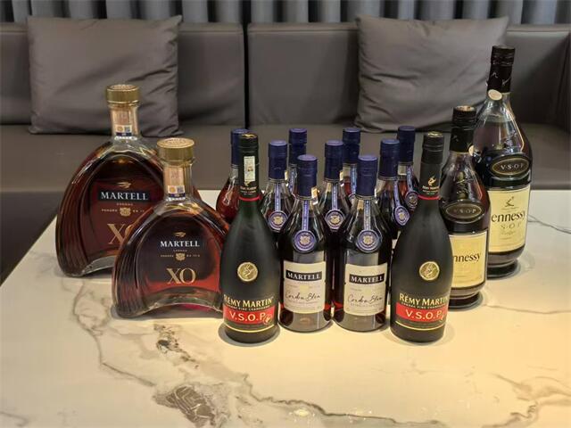 成都夜总会招聘 | 高端KTV急聘酒水促销员，无套路，诚邀加